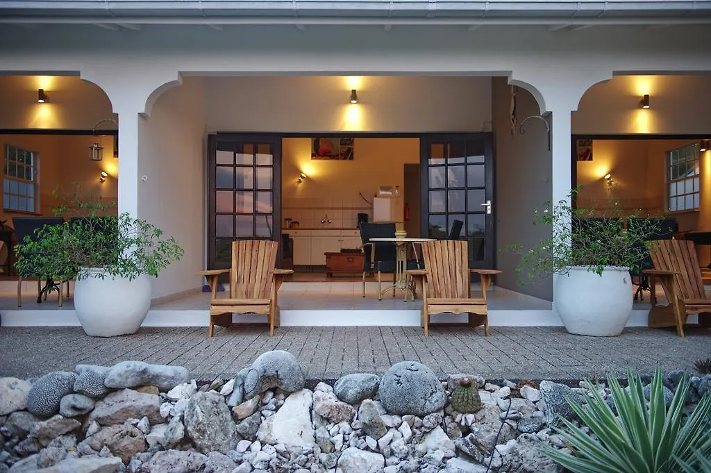 Bantopa Apartments Willemstad